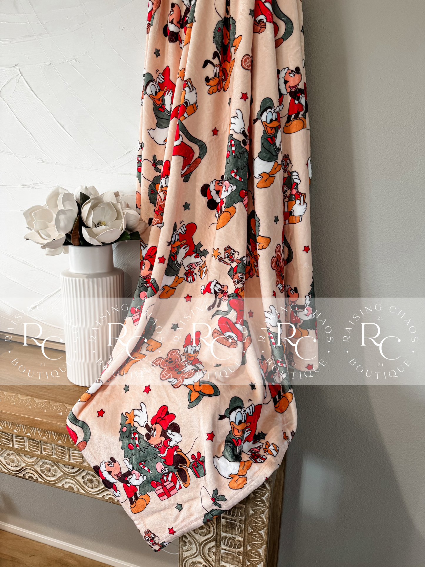 Mickey & Minnie Christmas (MDCf558) Plush Blanket - Pre-Order