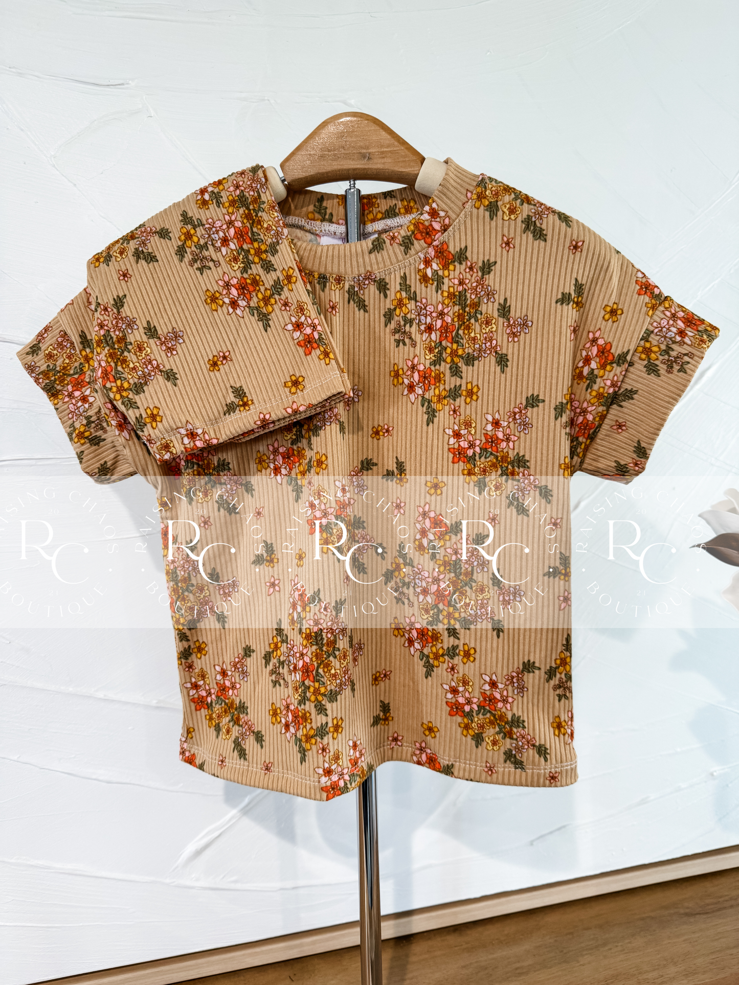 RTS - Tan Floral Lounge Set