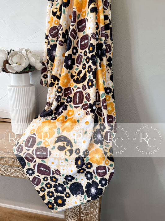 Iowa Plush Blanket - Pre-Order