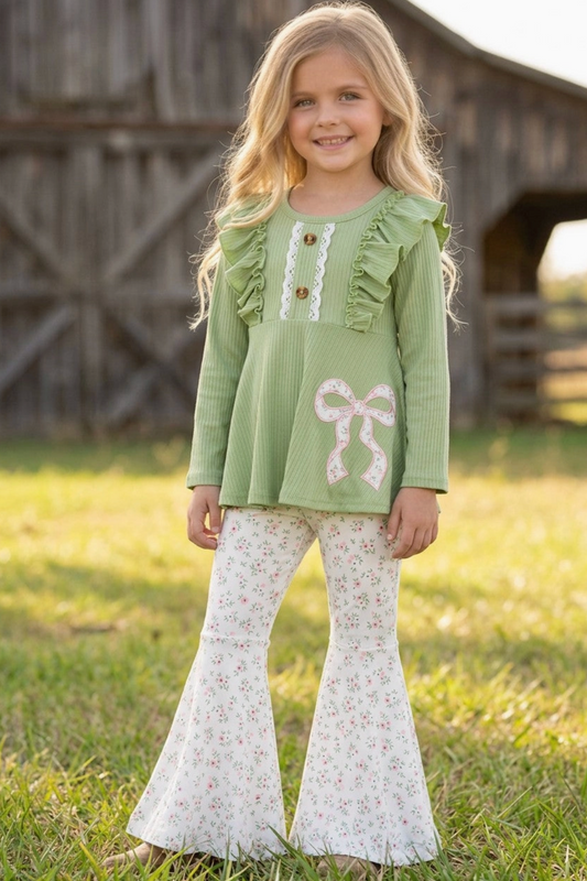Green Ribbed Fabric Tunic with Floral Applique Bow and Floral Pants